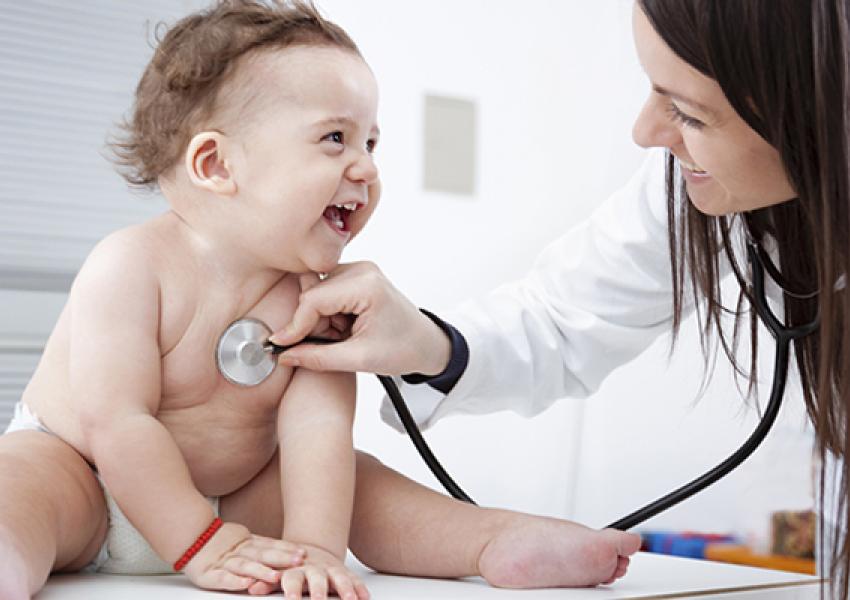 MC apunta soluciones para evitar la merma de calidad en la pediatría de atención primaria
