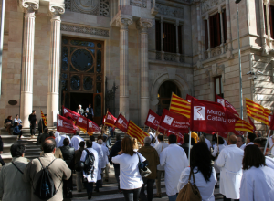 Protesta de Metges de Catalunya davant el Tribunal Superior de Justícia de Catalunya