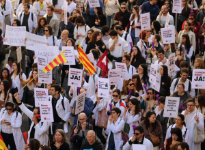Manifestació de metges a Barcelona (desembre de 2025)