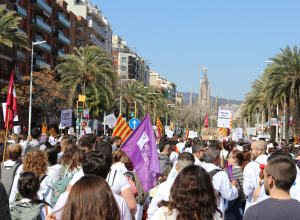 Manifestació de metges i metgeses a la vaga de personal facultatiu de MC del 20 de març