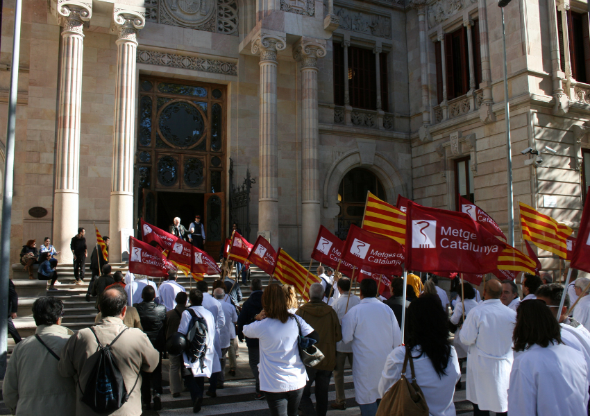 Protesta de Metges de Catalunya davant el Tribunal Superior de Justícia de Catalunya