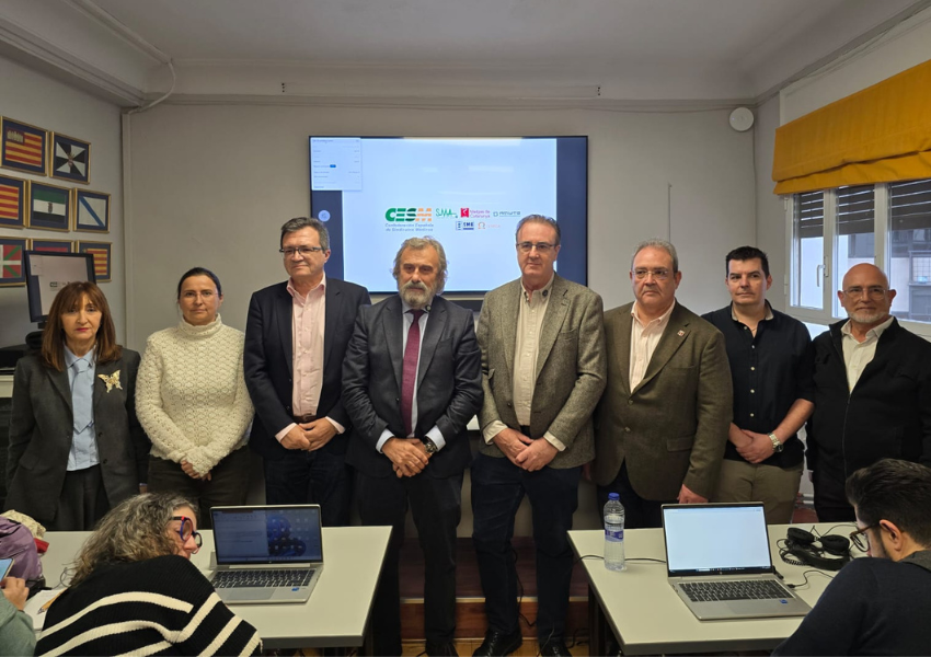  -	Fotografia dels representants dels sindicats mèdics estatals a la roda de premsa conjunta a Madrid